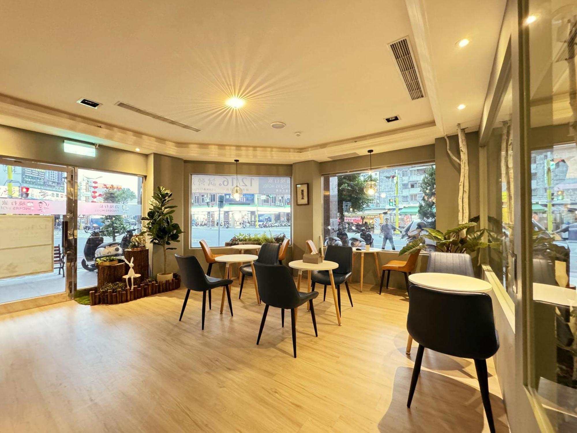 Herhuan Hotel Hualien Buitenkant foto